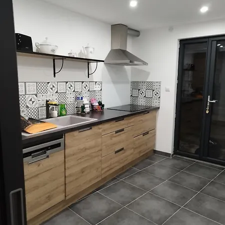 Дом отдыха Mon Petit Coin De - Maison Avec Terrasse *